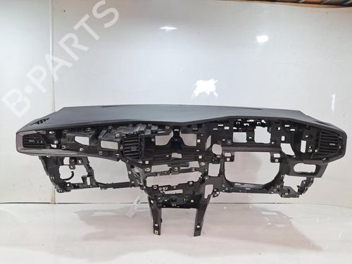 Used Dashboard Dashboard 38015131 38015131
