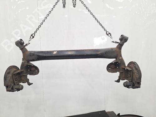 Used Rear axle RENAULT KADJAR (HA_, HL_) 1.2 TCe 130 (HLMR) (130 hp) 30180050