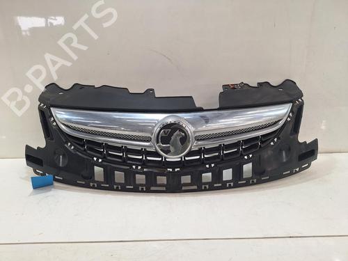 Used Grille VAUXHALL CORSA Mk III (D) (S07) 1.2 i 16V (L08) (86 hp) 27682553