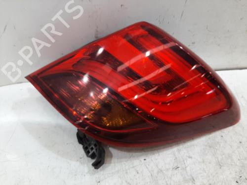 Højre baglygte Højre baglygte TOYOTA YARIS (_P13_) 1.3 (NSP130_, NSP130) (99 hp) 37072586 37072586