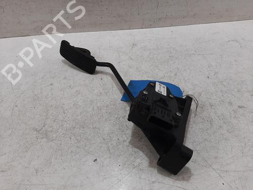 Used Pedal Pedal VAUXHALL ZAFIRA Mk II (B) (A05) 1.6 (115 hp) 32976596 32976596