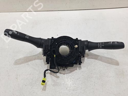 Used Switch NISSAN QASHQAI II (J11, J11_) 1.3 DIG-T (160 hp) 30896858