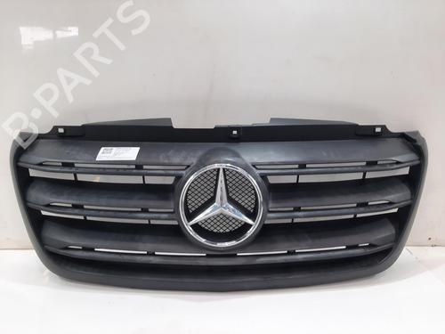 Used Grille Grille MERCEDES-BENZ SPRINTER 3,5-t Van (B907, B910) 314 CDI (910.631, 910.633) (143 hp) 36046729 36046729