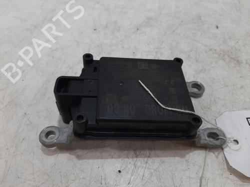Used Control unit NISSAN MICRA V (K14) 1.0 IG-T 100 (101 hp) 30286093