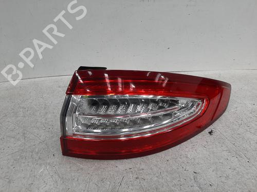 Used Right taillight FORD MONDEO V Hatchback (CE) 1.5 TDCi (120 hp) 26754823