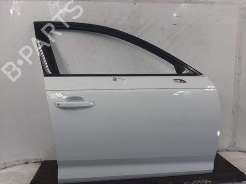 Used Right front door AUDI A4 B9 (8W2, 8WC) 2.0 TDI (150 hp) 31751256