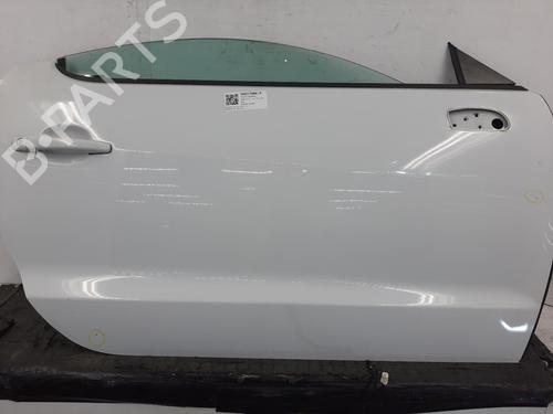 Used Right front door Right front door 38447856 38447856