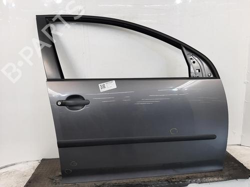 Used Right front door Right front door VW GOLF V (1K1) 1.6 FSI (115 hp) 34577272 34577272