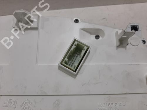 Instrument cluster PEUGEOT EXPERT Van (V_) 2.0 BlueHDi 120 | BP32409100C47
