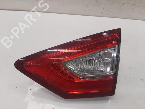 right-taillight-ford-mondeo-v-hatchback-ce-2014-36047184 main image