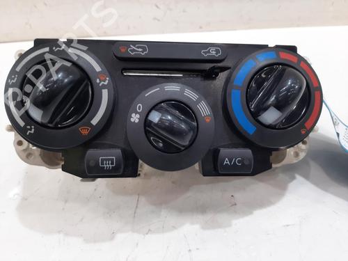 Used Climate control Climate control NISSAN MICRA III (K12) 1.2 16V (80 hp) 35923425 35923425