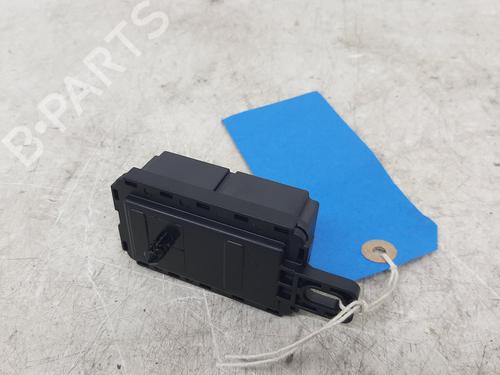 Computer TESLA MODEL 3 (5YJ3) EV | BP29266280M11 - Image 3