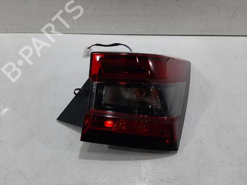 Used Right taillight NISSAN JUKE (F16_) 1.0 (114 hp) 30694750