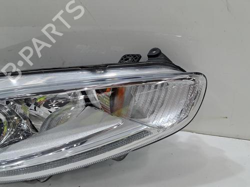 Right headlight FORD FIESTA VI (CB1, CCN) 1.0 Sport | BP36810777C29 - Image 4