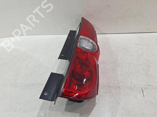Høyre baklys FIAT DOBLO Cargo (263_) 1.6 D Multijet (263WXD1B, 263WXR1B, 263WXX1B, 263ZXD1B,... (105 hp) 32120823