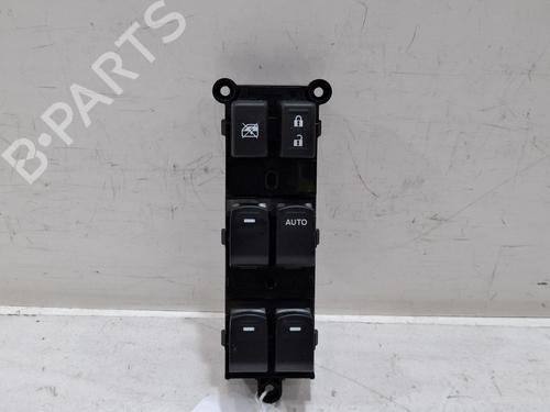 Used Right front window switch Right front window switch 39569906 39569906