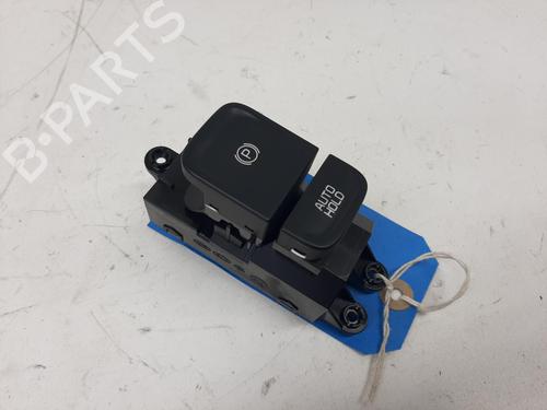 Used Electric handbrake KIA CEED (CD) 1.5 T-GDI (160 hp) 26749417