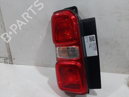 Venstre baglygte VAUXHALL VIVARO C Van (K0) 1.5 (102 hp) 32683008