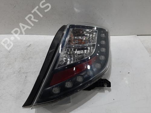 Used Right taillight TOYOTA YARIS (_P13_) 1.5 Hybrid (NHP130_, NHP130) (101 hp) 32324379