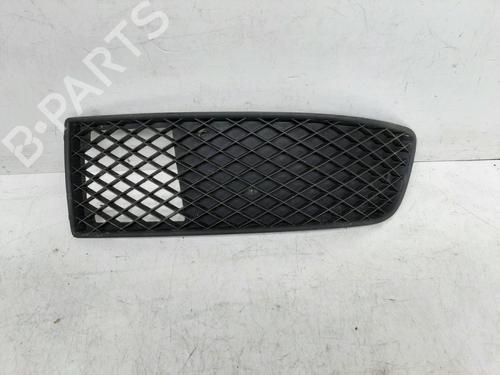 Grill VW POLO (6N2) 1.4 (60 hp) 26757234