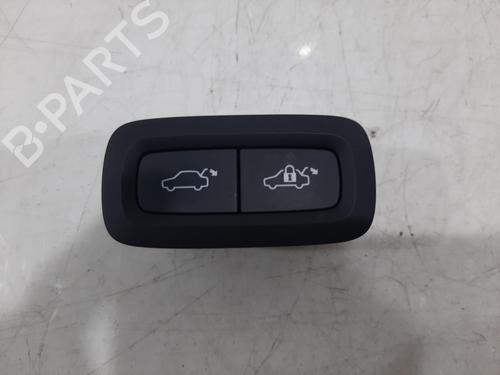 Used Electronic module Electronic module VOLVO XC40 (536) B3 Mild-Hybrid (163 hp) 36046674 36046674