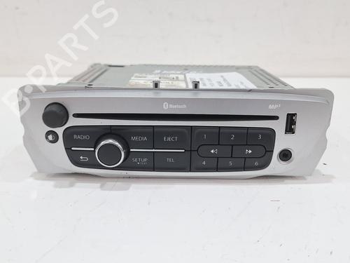 Used Radio RENAULT MEGANE III Hatchback (BZ0/1_, B3_) 1.6 16V (BZ1B, BZ1H) (110 hp) 26860730
