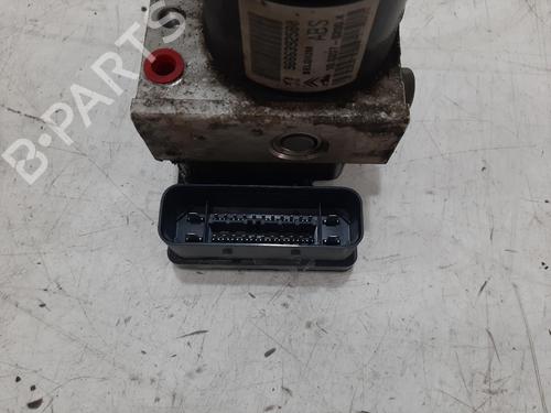 ABS pump CITROËN C3 II (SC_) 1.6 HDi | BP38052828M43 - Image 5