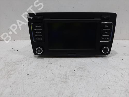 Used Radio SKODA YETI (5L) 1.6 TDI (105 hp) 30495616