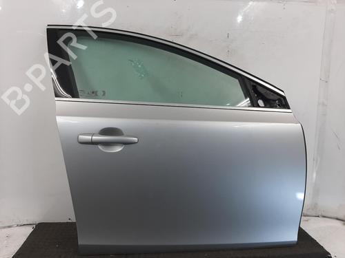 Used Right front door VOLVO V40 Hatchback (525) D2 (114 hp) 27800705