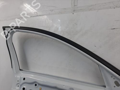 Left front door JAGUAR XE (X760) 2.0 D | BP31596724C2 