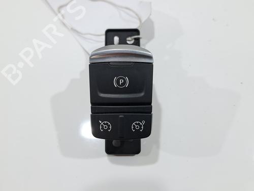 Used Hand brake RENAULT MEGANE IV Hatchback (B9A/M/N_) 1.5 dCi 110 (B9A3) (110 hp) 30324395