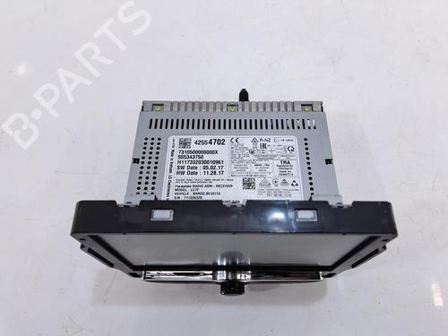 Radio VAUXHALL CORSA Mk IV (E) (X15) 1.4 (75 hp) 28617876