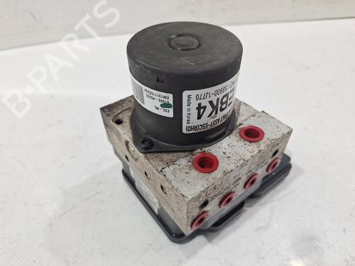 Used ABS pump HYUNDAI i20 I (PB, PBT) 1.2 (86 hp) 31927877