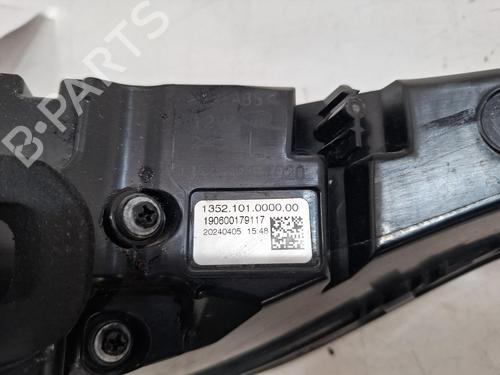 Left taillight LAND ROVER RANGE ROVER EVOQUE (L551) 2.0 D200 MHEV 4x4 | BP38294503C34 - Image 2