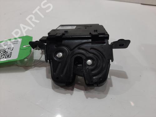 Tailgate lock LAND ROVER RANGE ROVER IV (L405) 3.0 SDV6 4x4 | BP29882354C101