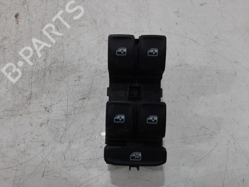 Used Switch Switch SKODA OCTAVIA III Combi (5E5, 5E6) 1.4 TSI (150 hp) 33720834 33720834