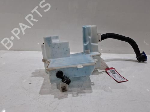 Used Windscreen washer tank Windscreen washer tank 39389671 39389671