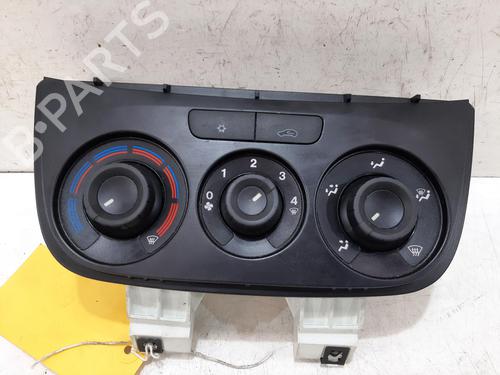 Used Climate control FIAT DOBLO Bus (263_) 1.6 D Multijet (263AXD1B, 263AXX1B) (105 hp) 30671052