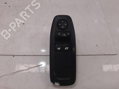 Used Switch Switch PEUGEOT 208 I (CA_, CC_) 1.4 HDi (68 hp) 35963294 35963294
