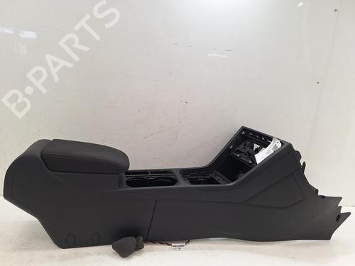 Used Middle console VW TOURAN (5T1) 2.0 TDI (150 hp) 28084568