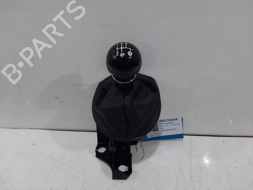 Used Gear lever Gear lever FIAT 500 (312_) 1.2 (312AXA1A) (69 hp) 36452299 36452299
