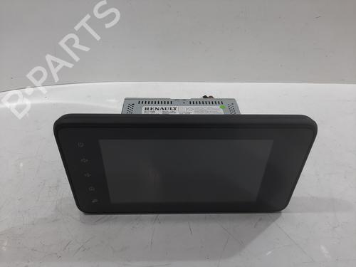 Used Radio DACIA JOGGER (RK_) 1.0 TCe 110 (RKMD) (110 hp) 26805381