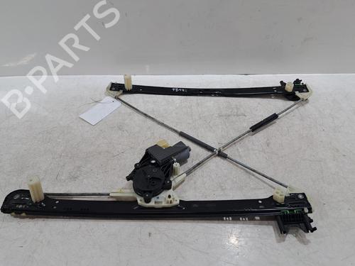 Rudehejsemekanisme ventre foran Rudehejsemekanisme ventre foran LAND ROVER RANGE ROVER SPORT II (L494) 4.4 SDV8 4x4 (340 hp) 34403387 34403387
