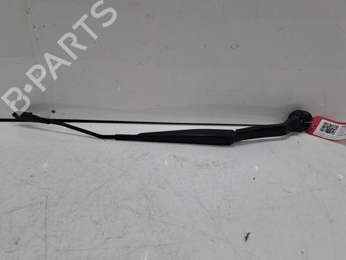 front-windshield-wiper-arm-ford-kuga-ii-dm2-2012-40455581 main image