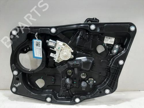 Rudehejsemekanisme Højre foran FIAT 500X (334_) 1.6 (334AXE1A) (110 hp) 30559812