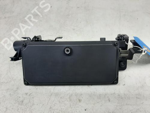 camera-volvo-v90-ii-estate-235-2016-26775501 main image