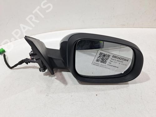 Specchietto retrovisore destro VOLVO V40 Hatchback (525) D2 (114 hp) 32356855