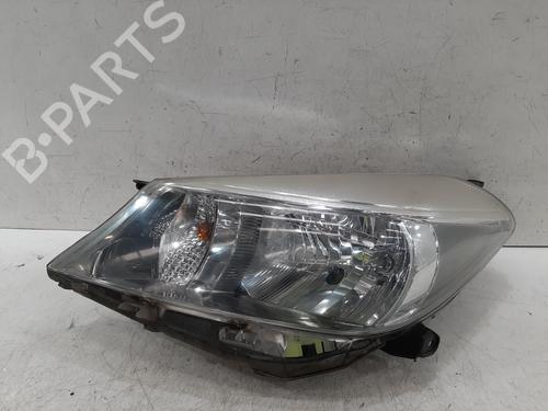 Used Left headlight Left headlight TOYOTA YARIS (_P13_) 1.3 (NSP130_, NSP130) (99 hp) 33699666 33699666