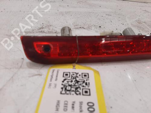 Third brake light KIA CEE'D Hatchback (ED) 1.4 CVVT | BP35985991L11 - Image 4