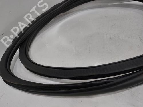 Rubber door seal LAND ROVER DEFENDER Station Wagon (L663) D250 MHEV 4x4 | BP29235712C142 